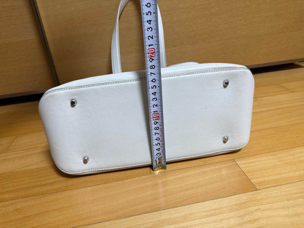 DKMY 디케이앤와이 가죽 가방 백 토트백 숄더백 기리메등 다 짱짱해요최고급 부자재 자연스러운 사용감 밑판 가로 3--7