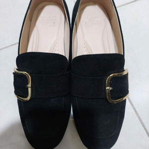 세라 스웨이드 로퍼 235