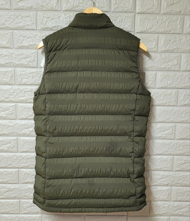 블랙야크 포이나 라이트 구스다운 베스트--1