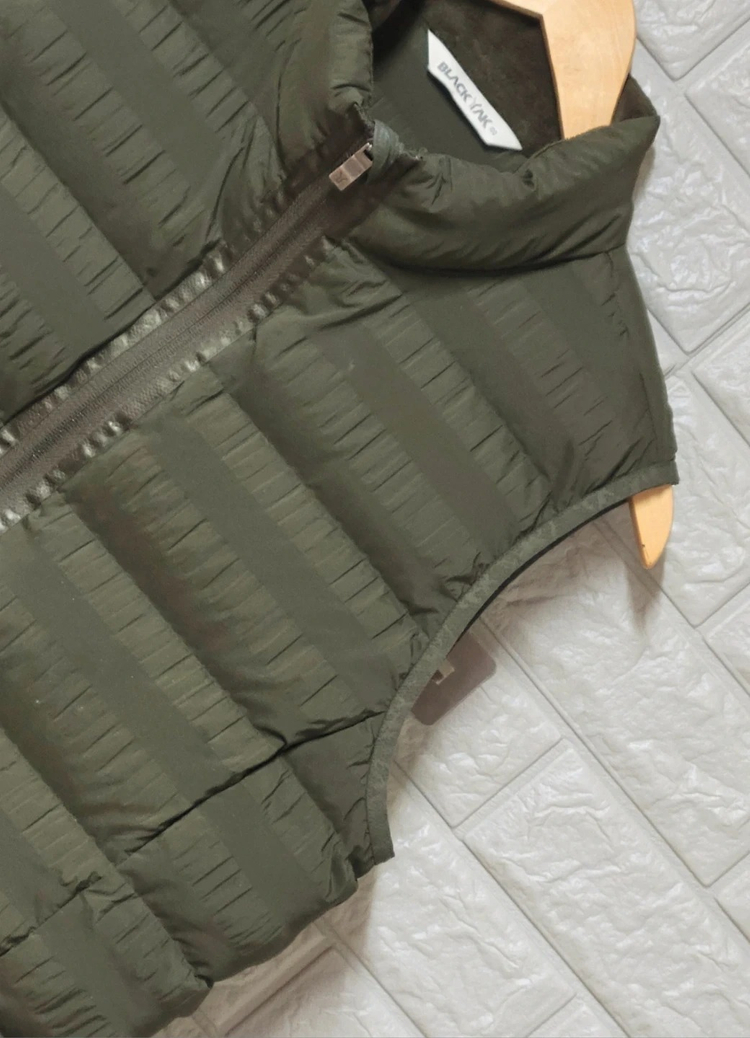 블랙야크 포이나 라이트 구스다운 베스트--3