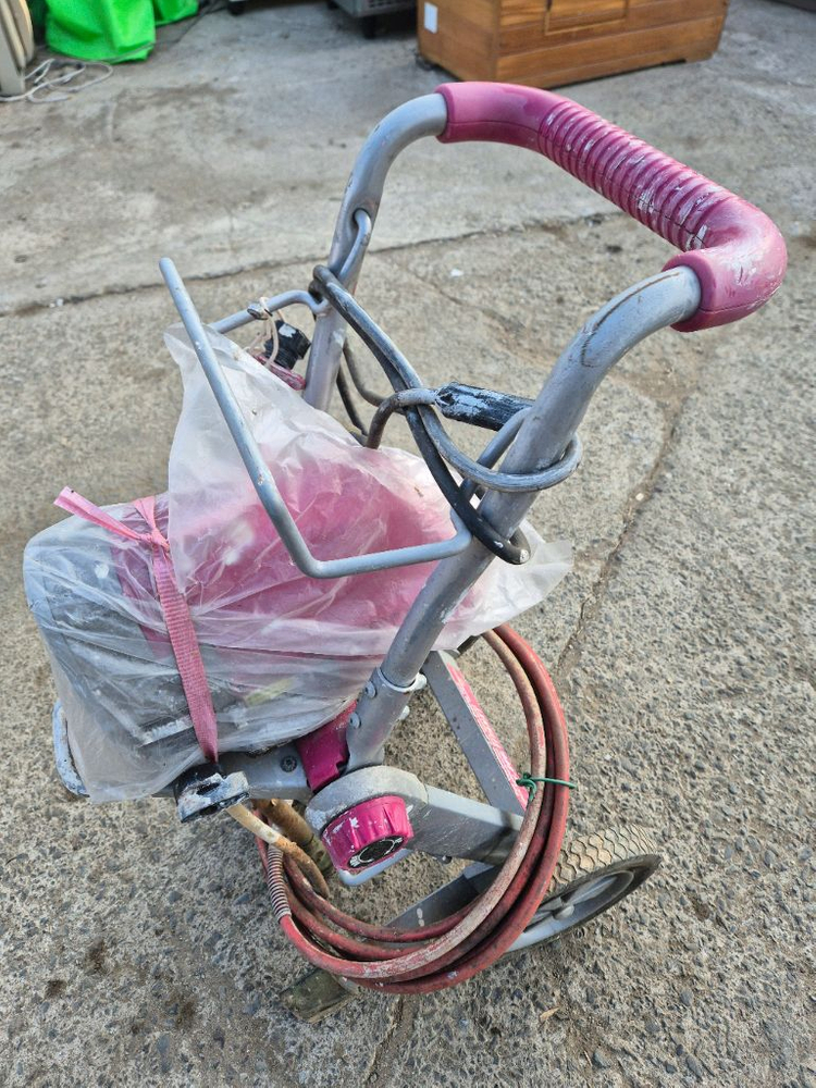 페인트 분무기(고압 에어리스 도장기) 이미지