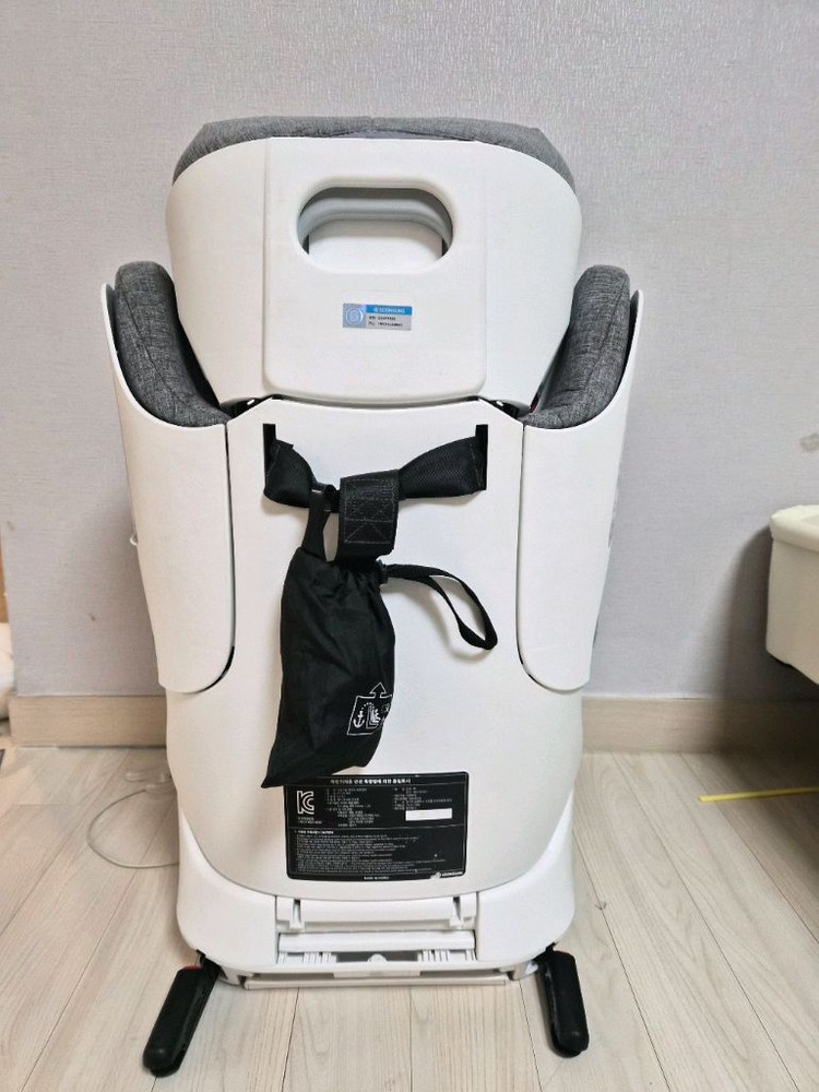 주니어 카시트 이미지