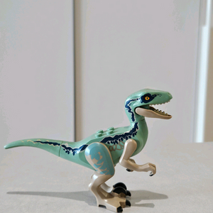 레고 쥬라기월드 밸로시랩터