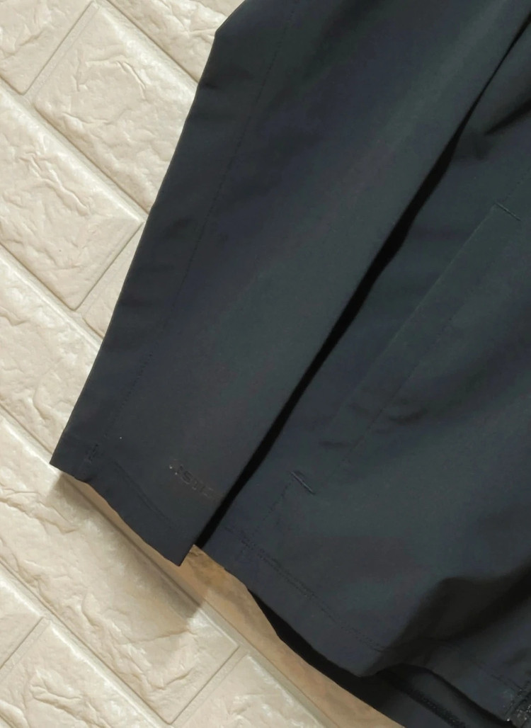 [L] 언더아머 UA Storm 론치 3.0 재킷--3