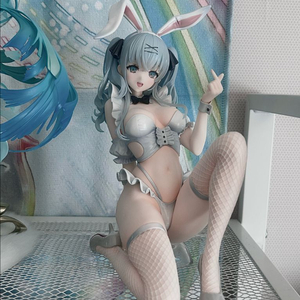 프링 호시자키 리유 1/6 피규어 판매합니다