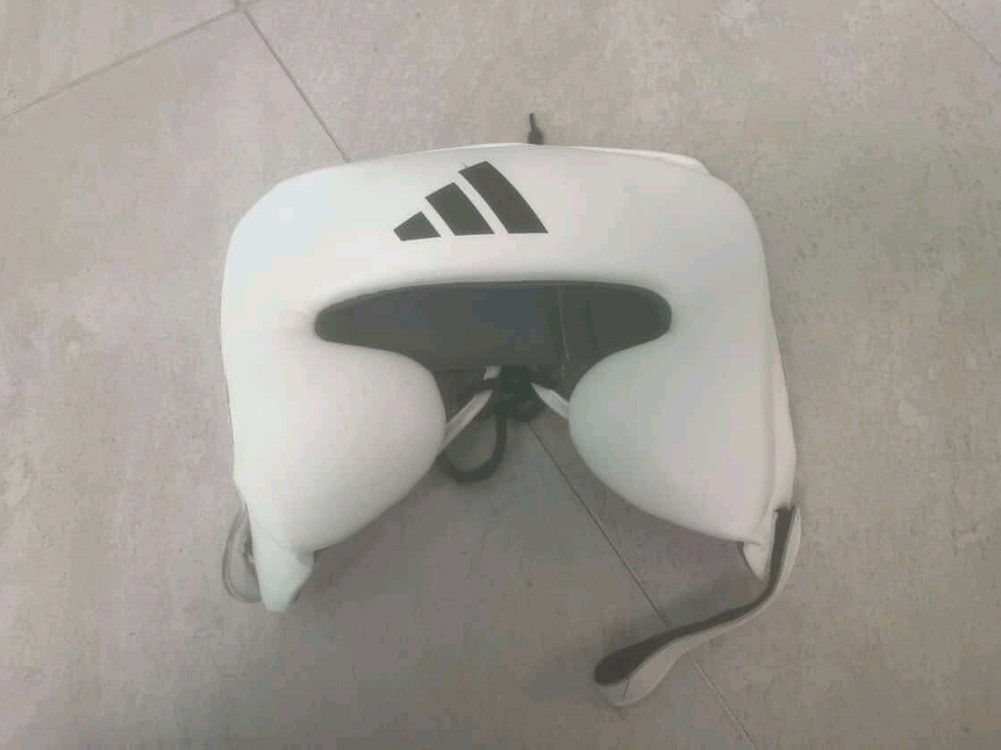 아디다스 복싱글러브 14온스,아디다스 복싱 헤드기어M 팝니다 이미지