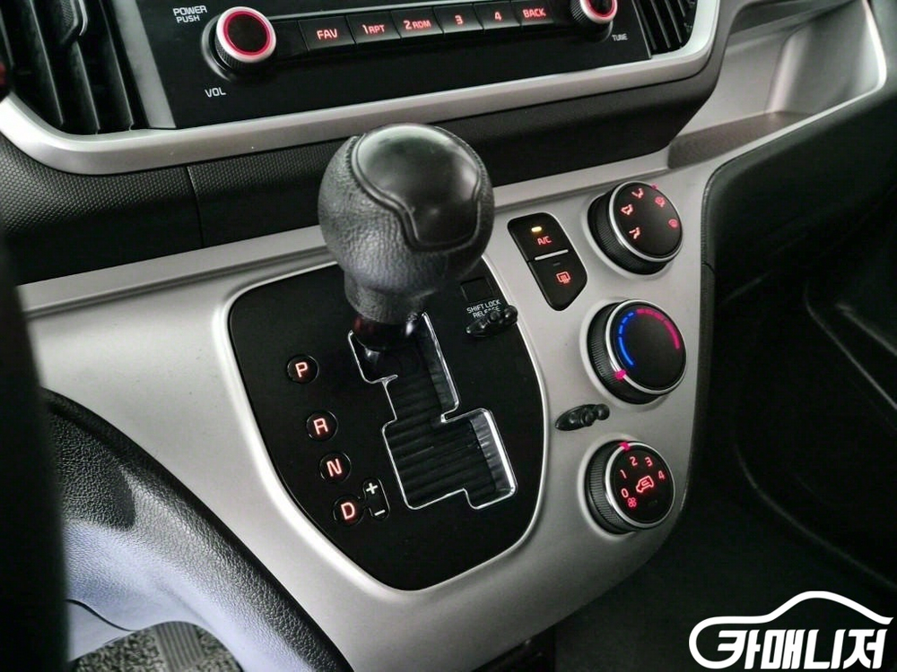 [기아]더 뉴 레이 2인승 밴 프레스티지 스페셜 (2인승) #3월급매 이미지