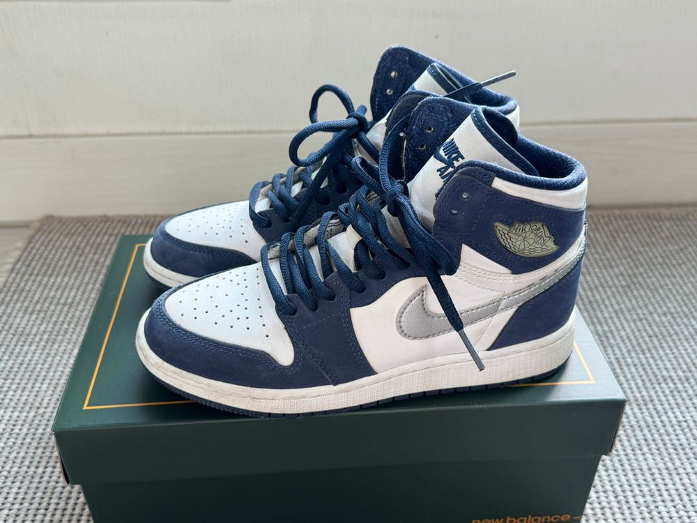 나이키 에어조던1 미드나잇 네이비 235 이미지