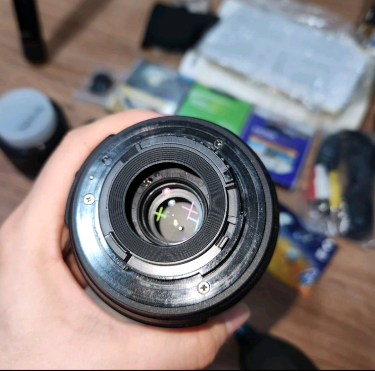 니콘dslr d5200 풀박스 세트+단렌즈+삼각대 S급--2