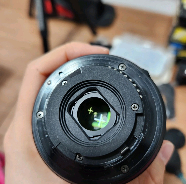 니콘dslr d5200 풀박스 세트+단렌즈+삼각대 S급--4