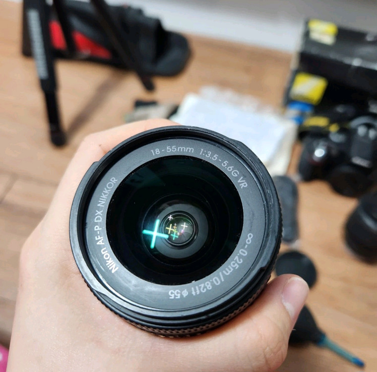 니콘dslr d5200 풀박스 세트+단렌즈+삼각대 S급--5