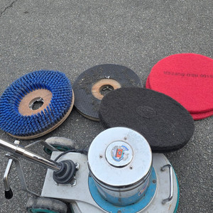 씨에스텍 CS-16 마루광택기 및 소모품 일체 팝니다 [평택직거래] 이미지