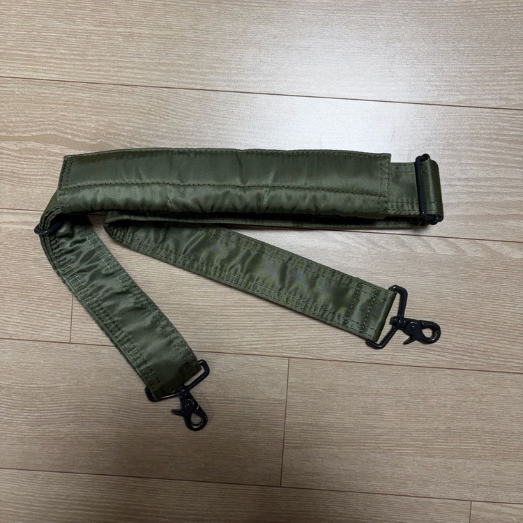 요시다포터 porter 카메라백 탱커 세이지그린 이미지