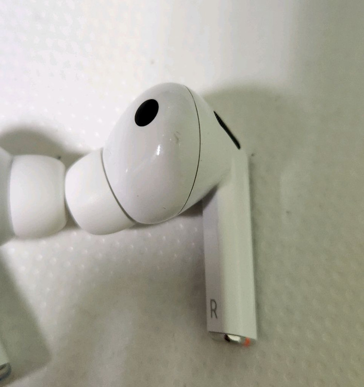 버즈3프로 풀박스+케이스 이미지