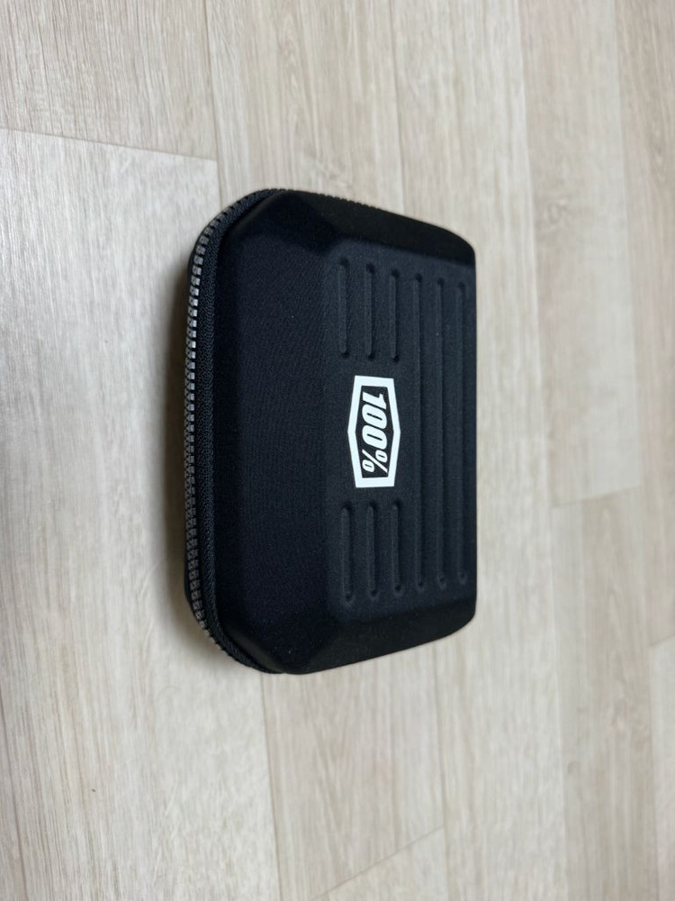 100% S2 백퍼센트 매트블랙 소프트골드 판매합니다--2