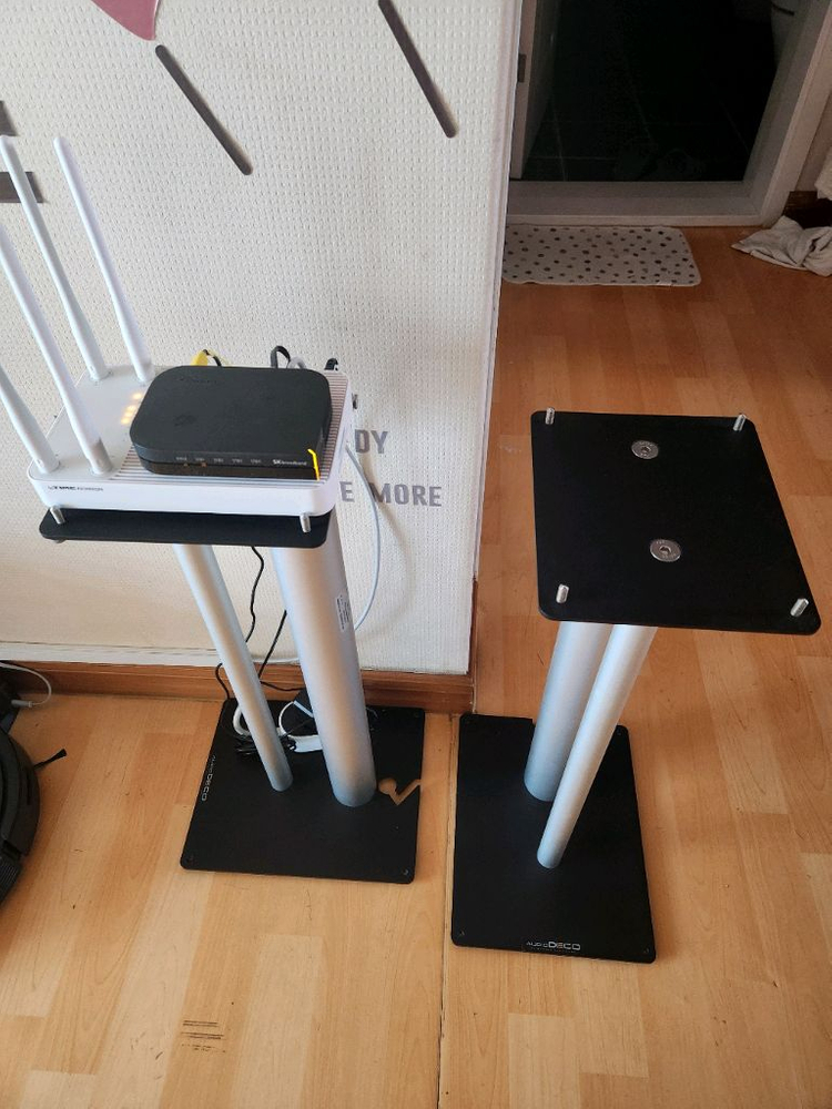 오디오 데코 스피커 스탠드팝니다. 이미지