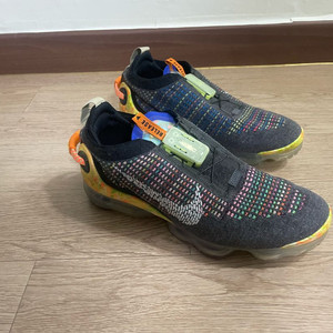 나이키 베이퍼맥스 2020 플라이니트