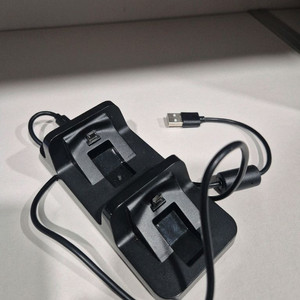 ps4 듀얼쇼크 충전 거치대 이미지