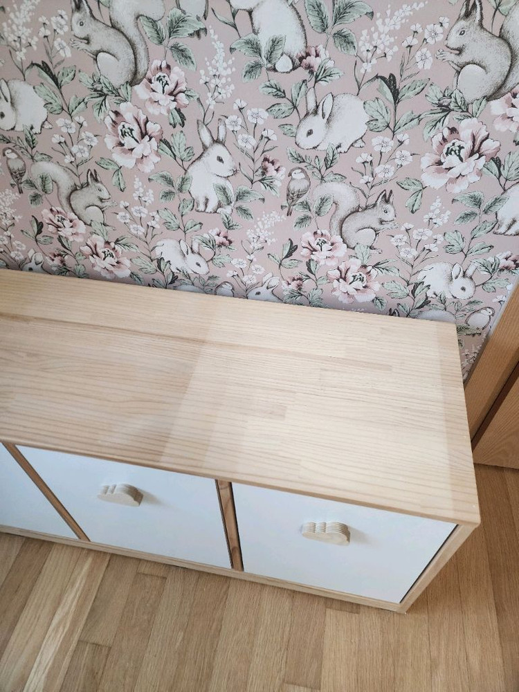 원목 서랍장 이미지