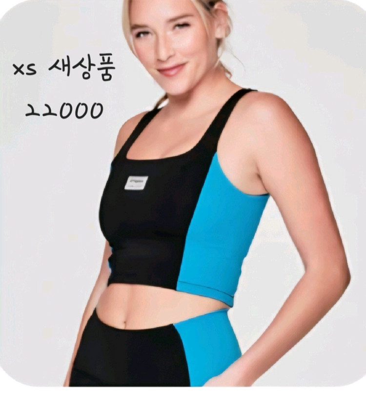 줌바 웨어 상의 이미지