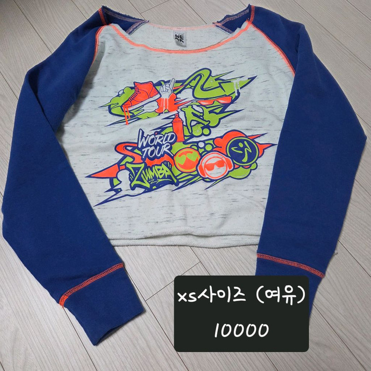 줌바 웨어 상의 이미지