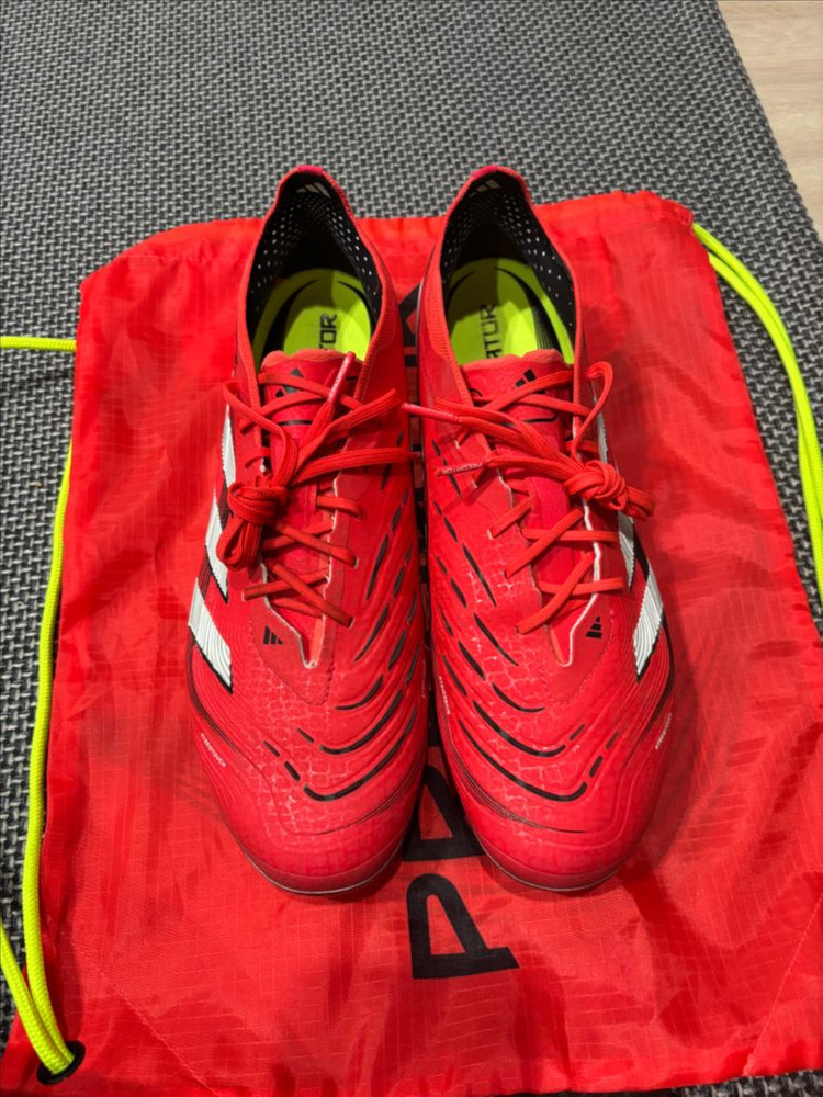 아디다스 프레데터 엘리트 ag 축구화 275 이미지