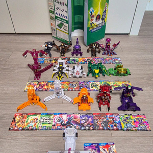 터닝메카드 Remater-버키,나백작, 크랑등 총 16종+메카드 32장+Battlefield