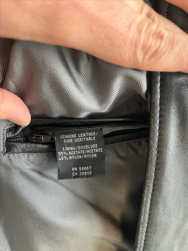 Kenneth Cole 블랙 가죽 카코트 S 95-100 (올드겝) 이미지