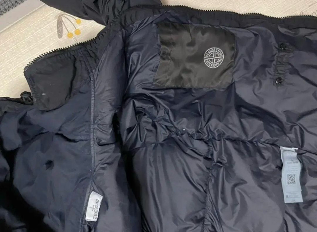 스톤아일랜드 크링클랩스 21fw 패딩 XL 네이비 이미지
