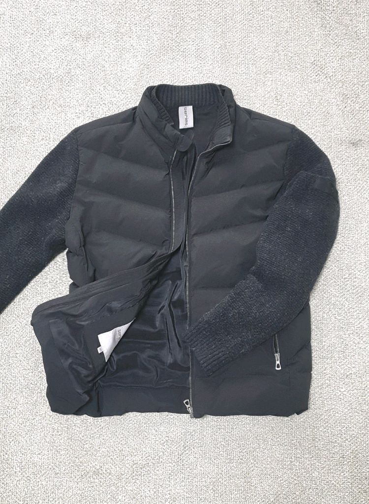 시리즈 구스다운 울혼방 니트 패딩자켓 판매해요 이미지