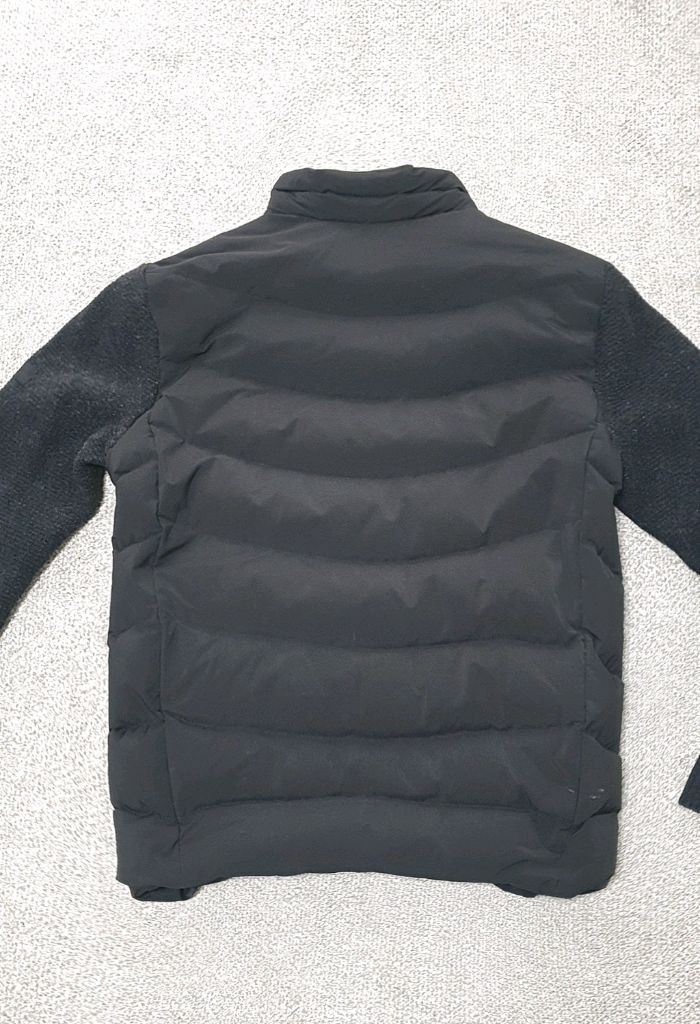 시리즈 구스다운 울혼방 니트 패딩자켓 판매해요 이미지