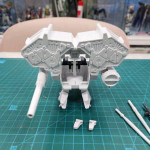 BB 덴드로비움 건담 정크