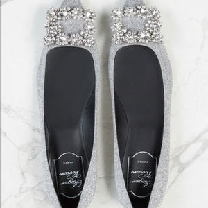 로저비비에 플라워 스트라스 버클 발레리나 39 이미지