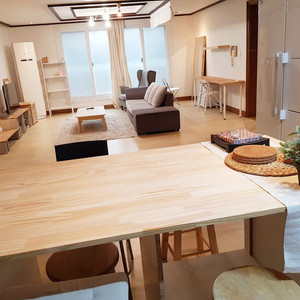 아일랜드 식탁 테이블 (카페, 공방 테이블 가능)