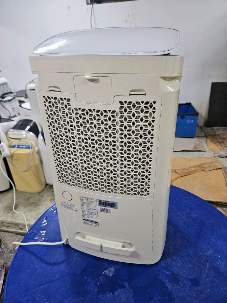 삼성 디지털 인버터 고급제습기 13리터 1등급재품 결로방지예방 물잘빨립니다 이미지