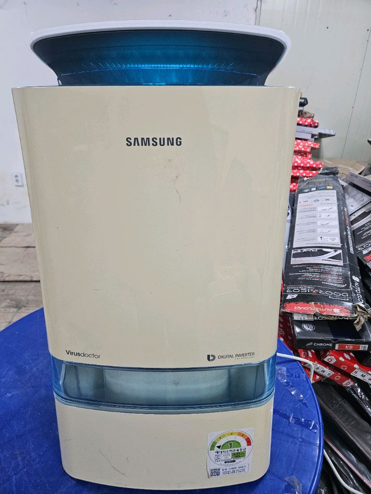 삼성 디지털 인버터 고급제습기 13리터 1등급재품 결로방지예방 물잘빨립니다 이미지