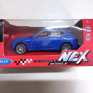 웰리 NEX 4.75 마세라티 르반떼 다이캐스트 새상품 판매 (미개봉) 이미지