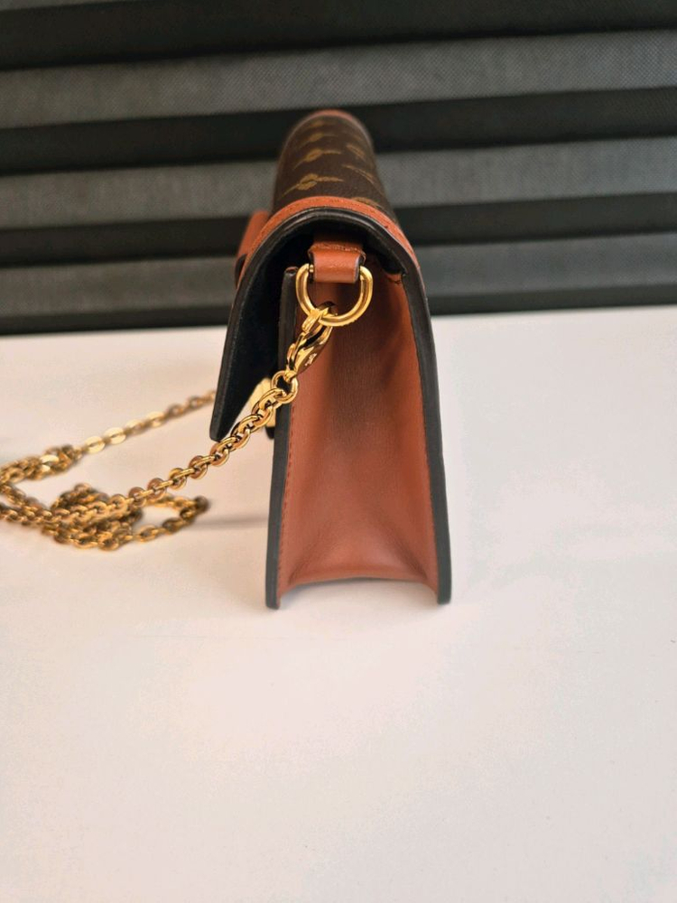 루이비통 도핀 월릿 체인 크로스백 (영수증 포함 풀구성)상태 최상 이미지