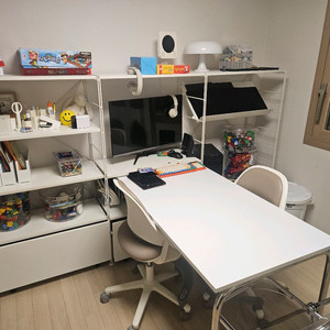 펀잇쳐스 책장 판매합니다 이미지