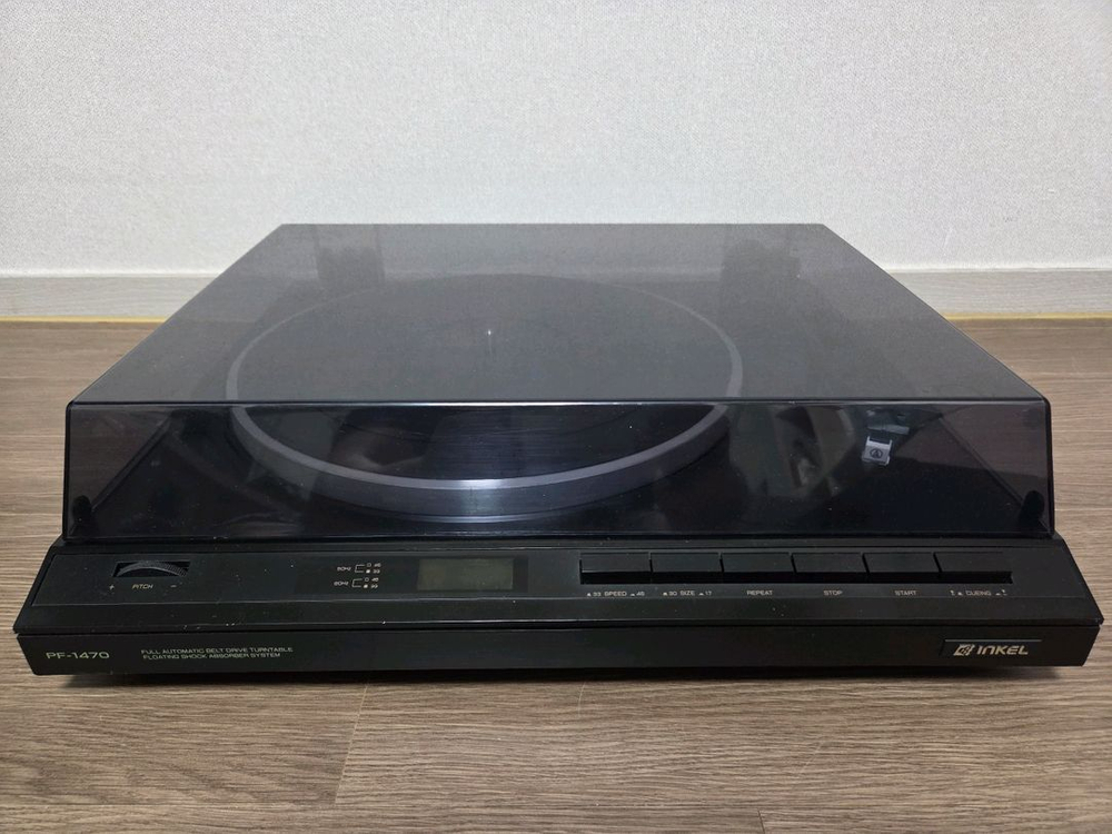 인켈 전자동 턴테이블 이미지