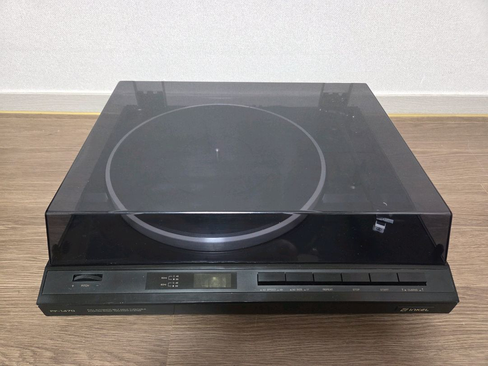 인켈 전자동 턴테이블 이미지