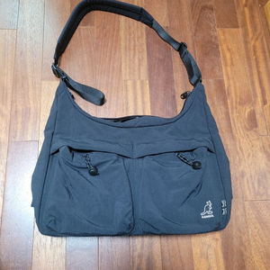 캉골 KPFB-CB32740 블랙 크로스백 이미지