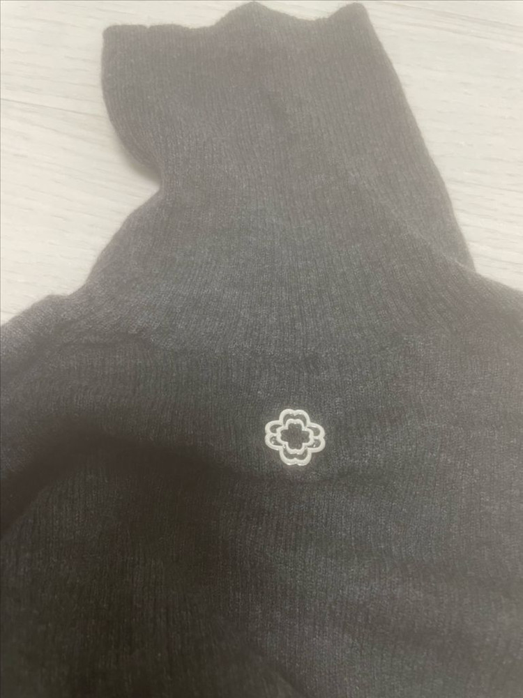마쥬 그레이 골지 얇은 부드러운 니트 목폴라 티셔츠 55사이즈--3