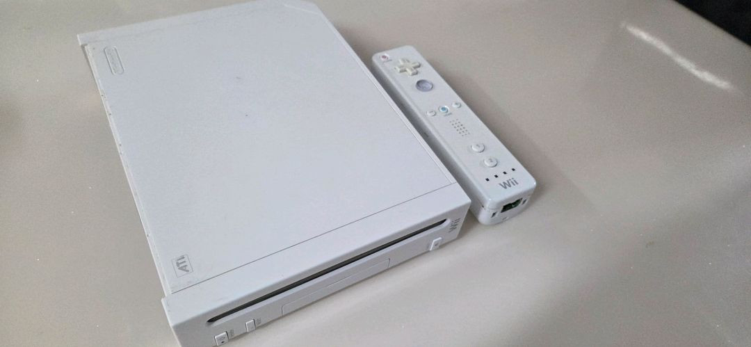 [판매] 닌텐도 Wii 본체 및 리모컨 일괄 (부품용/정크) 이미지