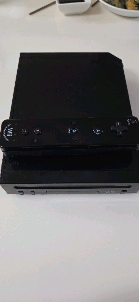 [판매] 닌텐도 Wii 본체 및 리모컨 일괄 (부품용/정크) 이미지