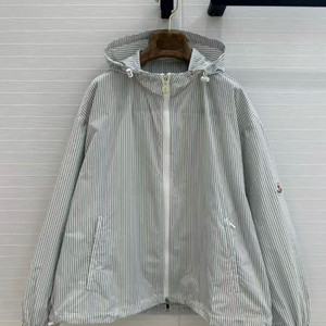 몽클레어 페스토 바람막이