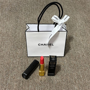 샤넬 루쥬 알뤼르 벨벳 43 (라 파보리트)립스틱 온라인 품절상품 이미지