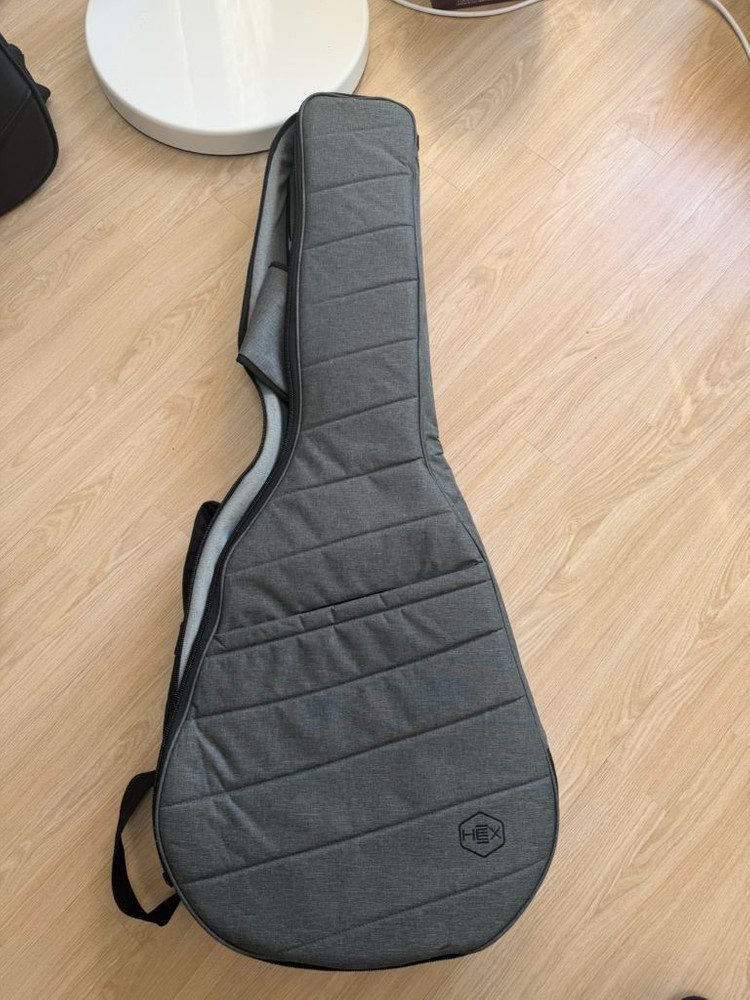 세미할로우바디 일렉기타 Q800 이미지