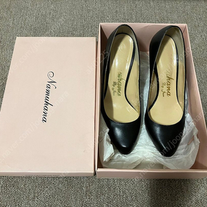 나무하나 구두 펌프스 하이힐 235 착샷 이미지