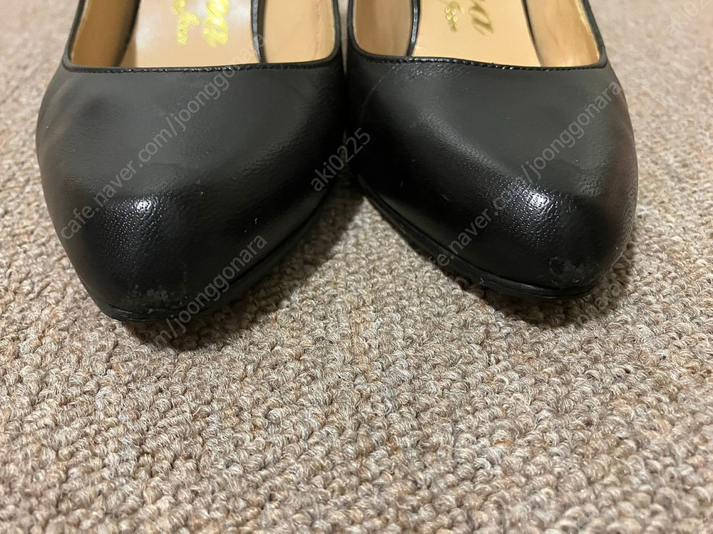 나무하나 구두 펌프스 하이힐 235 착샷 이미지